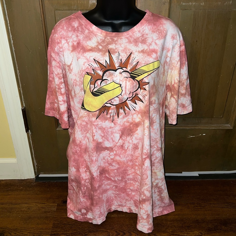 Nike Brown Red Tie-Dye Graphic Yellow Swoosh Logo Short Sleeve Shirt Size XL - Picture 4 of 10